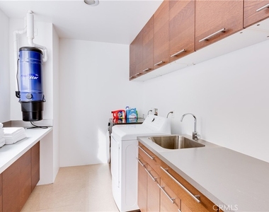12148 Travis Street - Photo Thumbnail 26