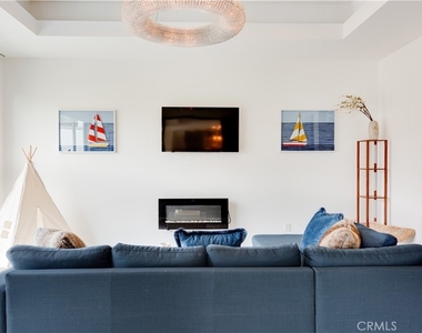 12148 Travis Street - Photo Thumbnail 28