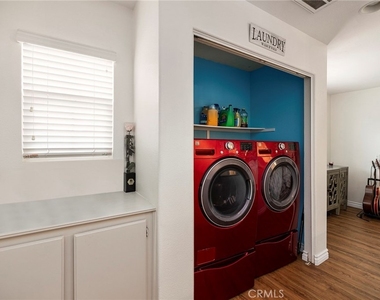 41945 Davenport - Photo Thumbnail 9