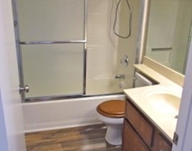 28083 Chula Vista Drive - Photo Thumbnail 8