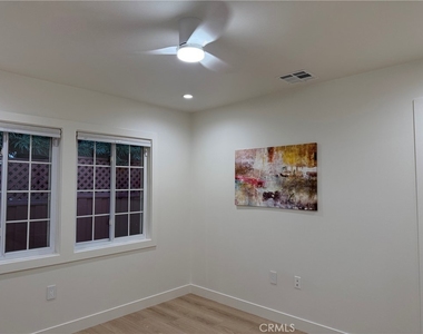 21315 De La Guerra Street - Photo Thumbnail 33