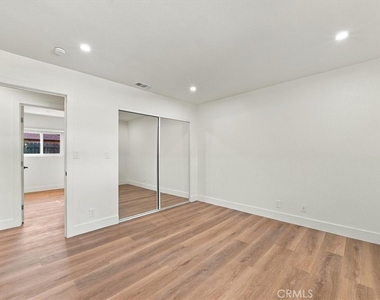 8722 Rose St - Photo Thumbnail 17