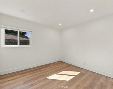 8722 Rose St - Photo Thumbnail 19