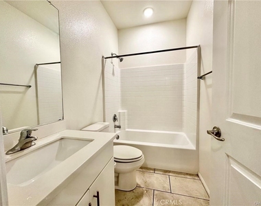 7844 Marbil Lane - Photo Thumbnail 17