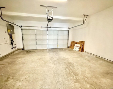 7844 Marbil Lane - Photo Thumbnail 19