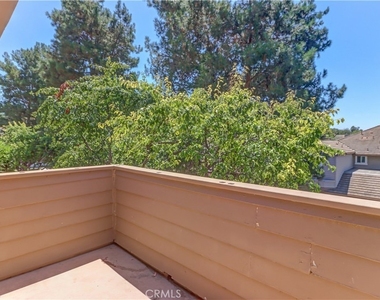 24398 Kingston Court - Photo Thumbnail 3