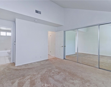 24398 Kingston Court - Photo Thumbnail 21