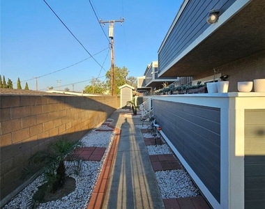 1120 Nicklett Avenue - Photo Thumbnail 18