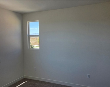 16741 Main Street - Photo Thumbnail 34