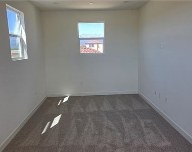 16741 Main Street - Photo Thumbnail 50