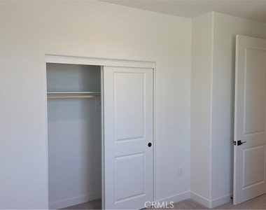 16741 Main Street - Photo Thumbnail 6