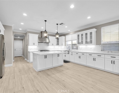 1881 S Hogan Court - Photo Thumbnail 14