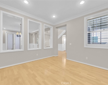 1881 S Hogan Court - Photo Thumbnail 3