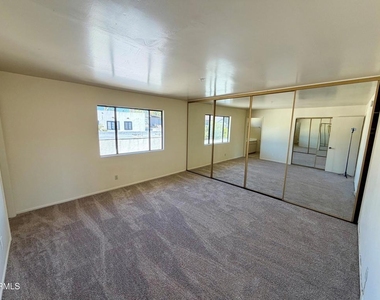 1425 Bank Street - Photo Thumbnail 10