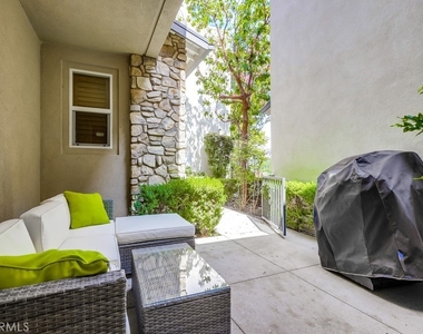 80 Meridian Drive - Photo Thumbnail 1