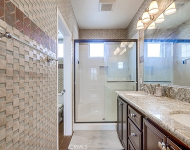 80 Meridian Drive - Photo Thumbnail 17