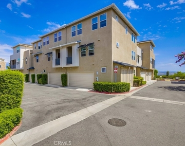 80 Meridian Drive - Photo Thumbnail 23