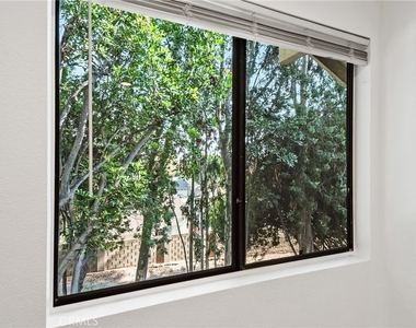 26188 Hillsford Place - Photo Thumbnail 19