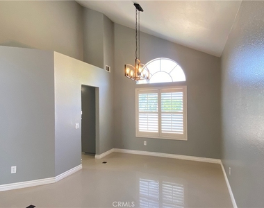 964 Summitridge Drive - Photo Thumbnail 4