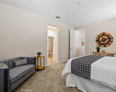 8585 Montrose - Photo Thumbnail 16