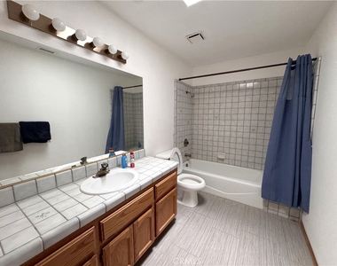 16635 Wintun Rd - Photo Thumbnail 8