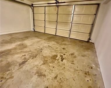 5025 Denny Avenue - Photo Thumbnail 39