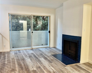 5025 Denny Avenue - Photo Thumbnail 32