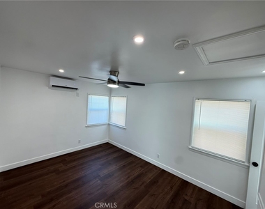 6222 Hood Avenue - Photo Thumbnail 6