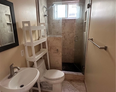 2505 Ocean - Photo Thumbnail 11