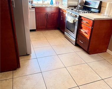2629 N Palm - Photo Thumbnail 4