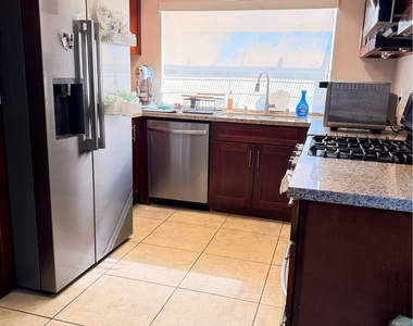 2629 N Palm - Photo Thumbnail 24
