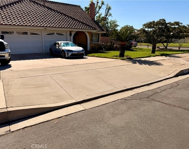 2629 N Palm - Photo Thumbnail 1
