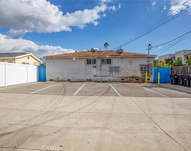 1045 Sonora - Photo Thumbnail 25