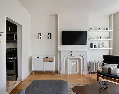 469 Columbus Avenue - Photo Thumbnail 6