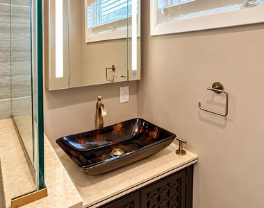 522 Southside Avenue - Photo Thumbnail 8