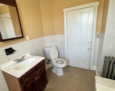 49 S 10th Avenue - Photo Thumbnail 11
