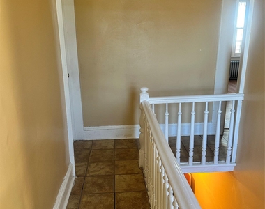 49 S 10th Avenue - Photo Thumbnail 9