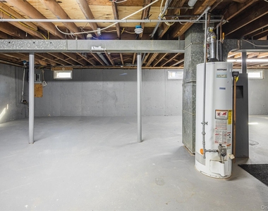 76 Samuel Street - Photo Thumbnail 11