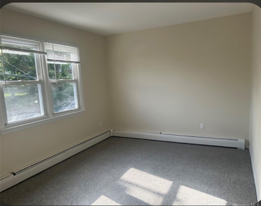 130 Staunton Ave - Photo Thumbnail 7