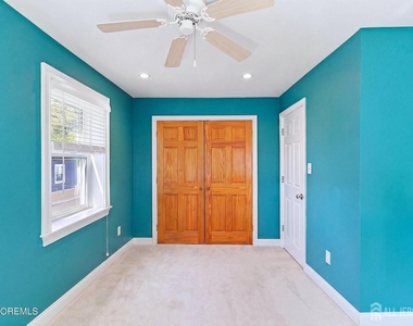 1901 Meadow Road - Photo Thumbnail 16