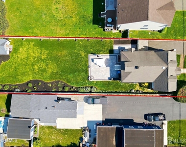 1901 Meadow Road - Photo Thumbnail 28