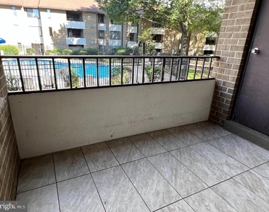 527 Florida Avenue - Photo Thumbnail 21