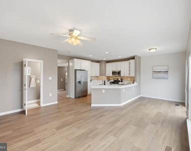 13118 Forest Mist Lane - Photo Thumbnail 10