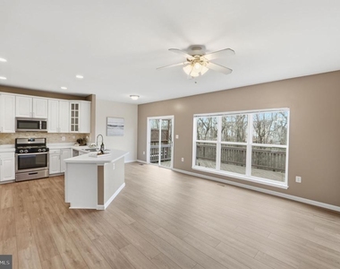 13118 Forest Mist Lane - Photo Thumbnail 8