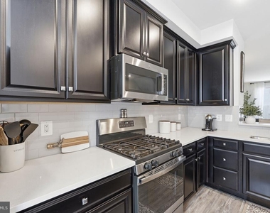 2764 Velocity Road - Photo Thumbnail 11