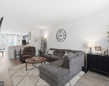 2764 Velocity Road - Photo Thumbnail 8