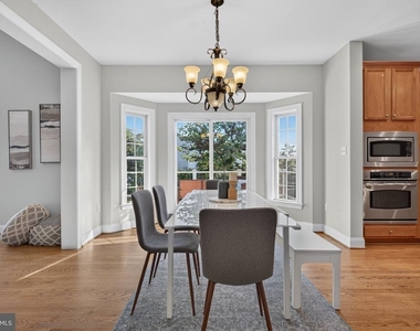 889 Ballou Street - Photo Thumbnail 32