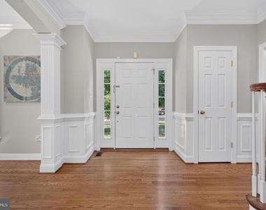 889 Ballou Street - Photo Thumbnail 3