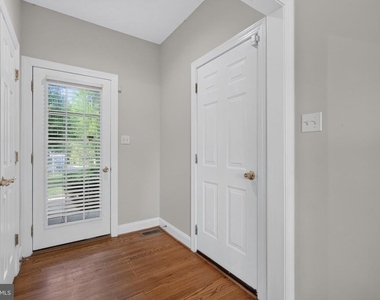 889 Ballou Street - Photo Thumbnail 42