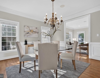 889 Ballou Street - Photo Thumbnail 18